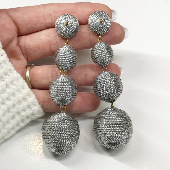 VTG Kenneth Jay Lane Metallic Thread Wrapped 3 Ball Drop Linear Earrings Runway - Picture 6 of 11
